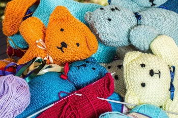 Knitting crafts